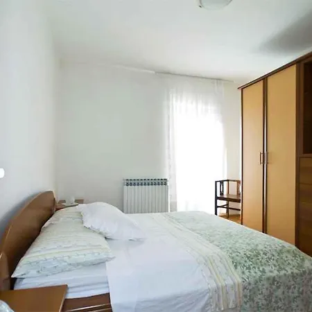 In - Istrien 33682 Apartment *